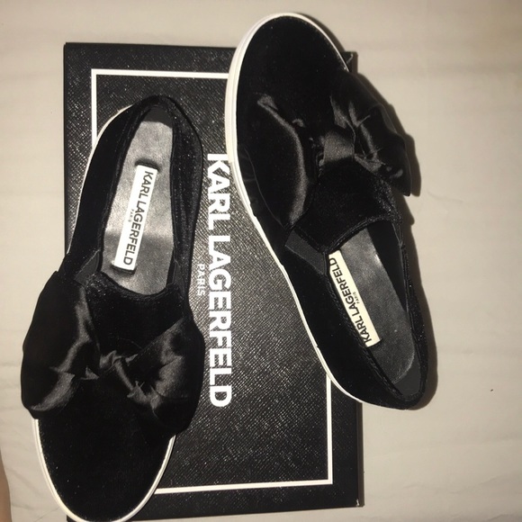 Karl Lagerfeld Black Velvet Shoes - Picture 1 of 1